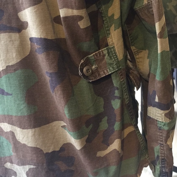Recycled Camo Army Jacket w/custom patchwork - Picture 4 of 7